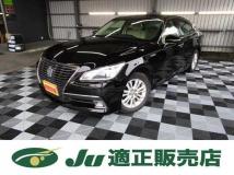 2013 Toyota Crown