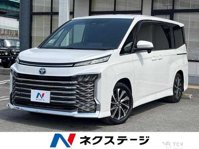 2022 Toyota Voxy