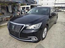 2017 Toyota Crown Hybrid