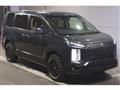 2023 Mitsubishi Delica D5