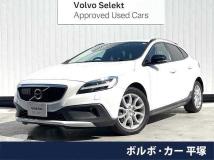 2017 Volvo V40