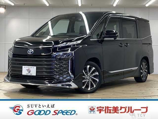 2022 Toyota Voxy