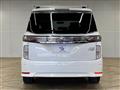 2015 Nissan Elgrand