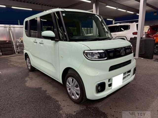 2025 Daihatsu Tanto