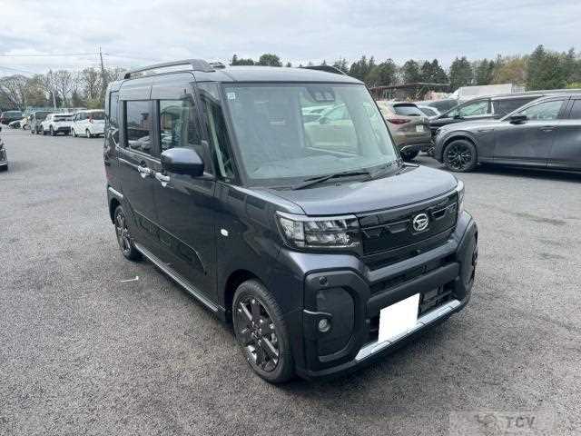 2025 Daihatsu Tanto