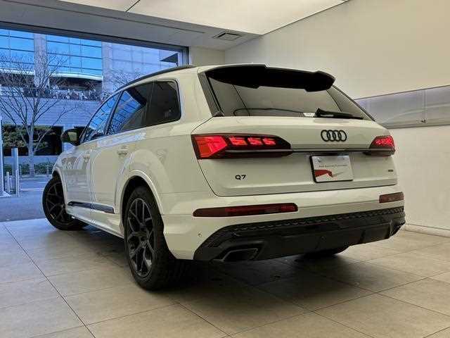 Audi Q7 2025 — фото 4 купить в Москве