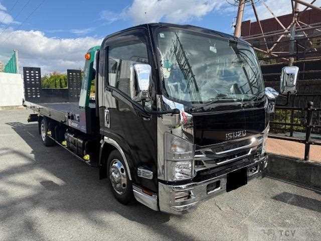 2021 Isuzu Elf Truck