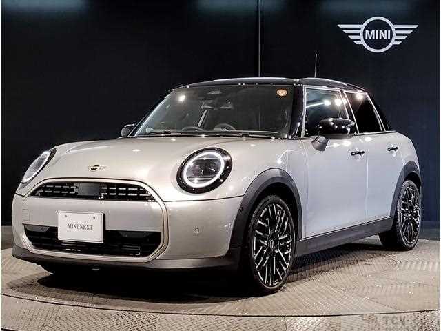 2025 BMW MINI