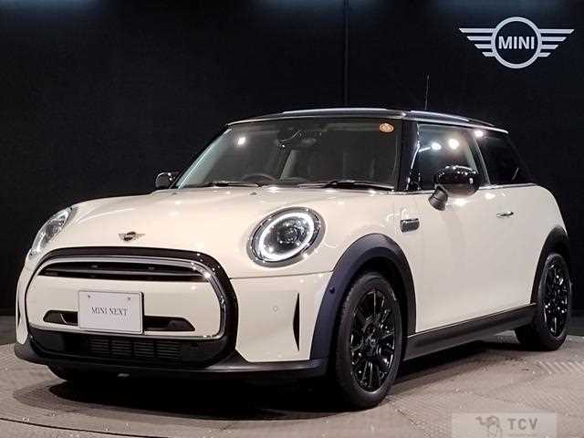 2021 BMW MINI
