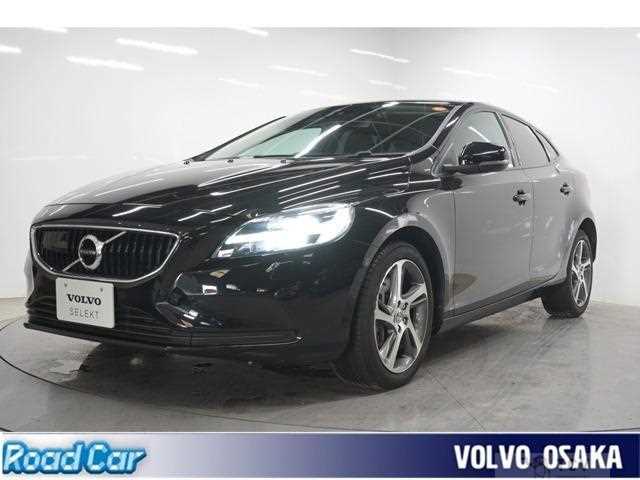 2018 Volvo V40