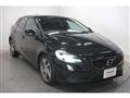 2018 Volvo V40