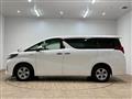 2018 Toyota Alphard Hybrid