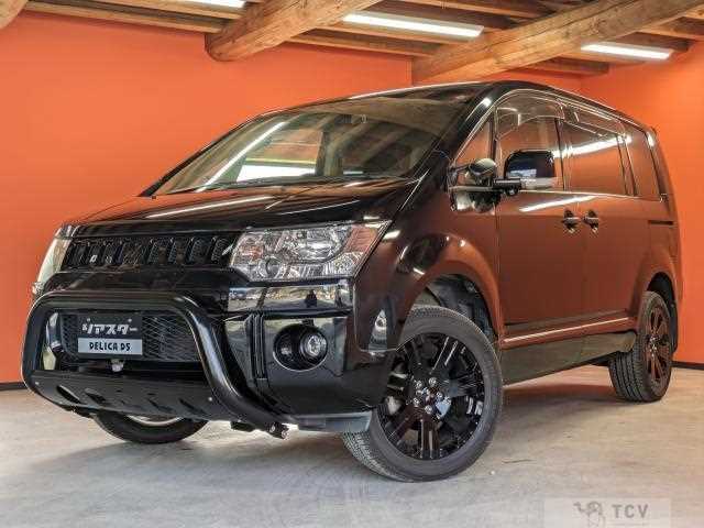 2011 Mitsubishi Delica D5