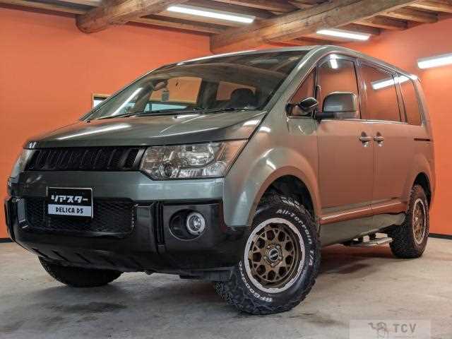 2008 Mitsubishi Delica D5