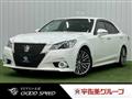 2013 Toyota Crown Hybrid