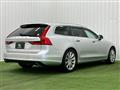 2017 Volvo V90
