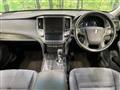 2013 Toyota Crown Hybrid