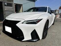 2022 Lexus IS