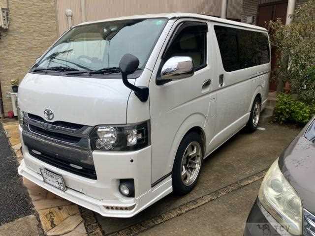 2013 Toyota Regius Wagon