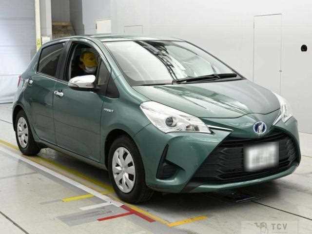2017 Toyota Vitz