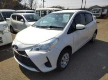 2017 Toyota Vitz