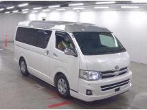 2011 Toyota Regiusace Van