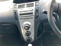 2005 Toyota Vitz