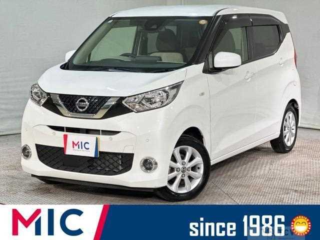 2022 Nissan Nissan Others