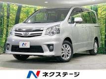2010 Toyota Noah