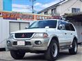 2000 Mitsubishi Challenger