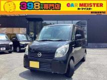 2013 Nissan ROOX