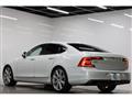 2017 Volvo S90