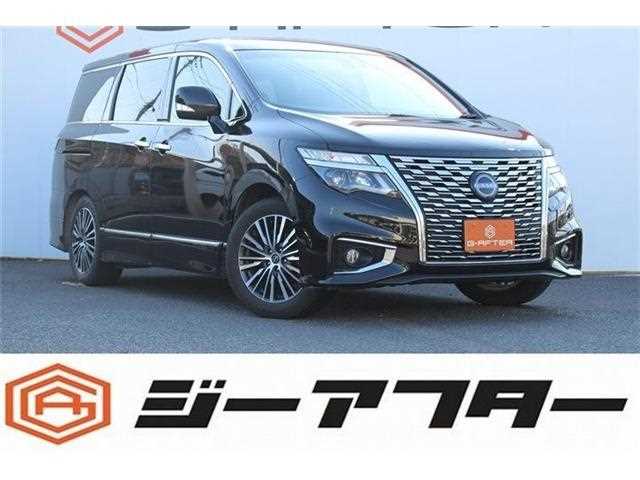 Nissan Elgrand 2023 — фото 2 купить в Москве