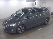 2021 Volkswagen Golf Touran