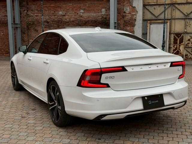 Volvo S90 2023 — фото 5 купить в Москве