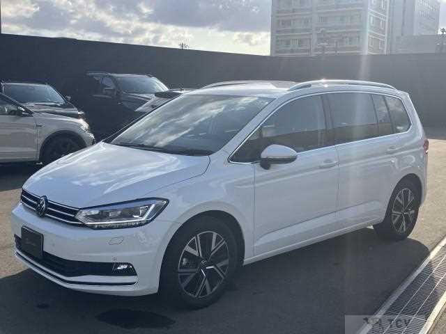 2025 Volkswagen Golf Touran