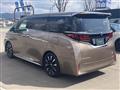 2024 Toyota Alphard Hybrid