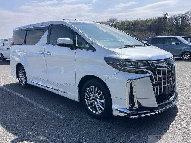 2023 Toyota Alphard Hybrid
