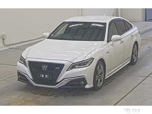 2019 Toyota Crown Hybrid
