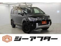 2018 Mitsubishi Delica D5