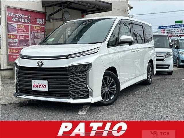 2022 Toyota Voxy