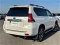 2022 Toyota Land Cruiser Prado