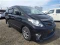 2013 Toyota Alphard G