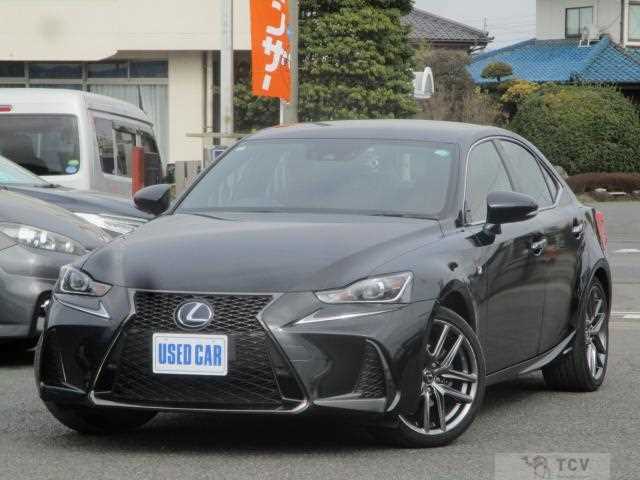 2017 Lexus IS