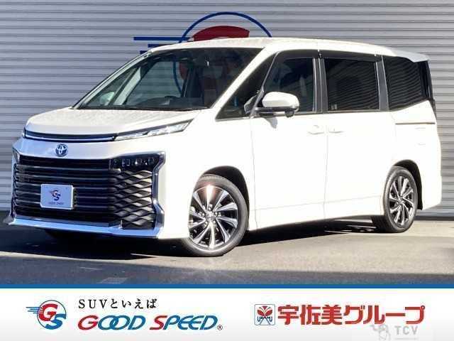 2025 Toyota Voxy