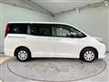 2014 Toyota Noah