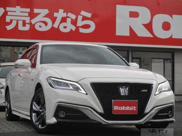 2018 Toyota Crown Hybrid