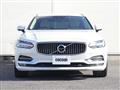 2017 Volvo V90