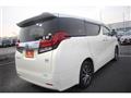 2015 Toyota Alphard Hybrid