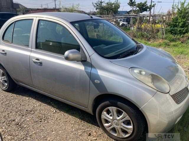 2005 Nissan March